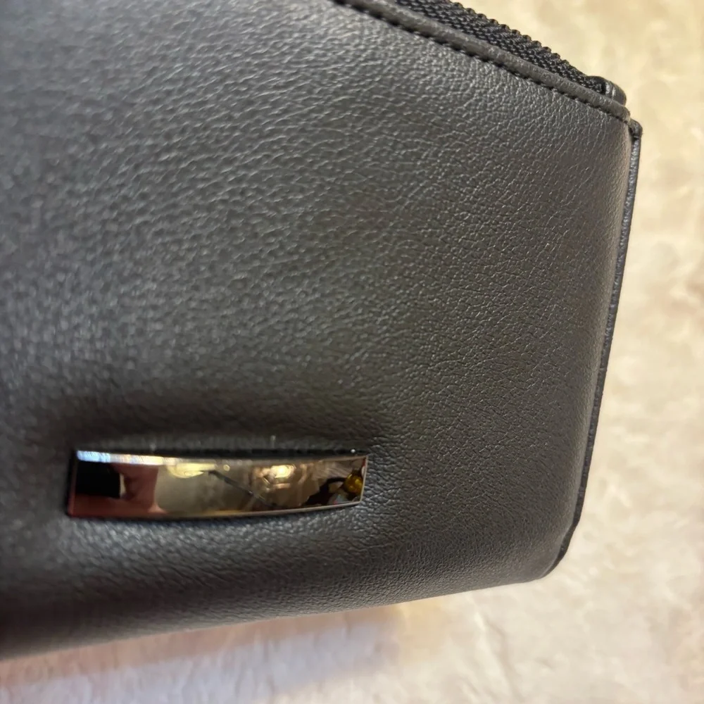 Black Wallet Faux Leather Steel Hardware Snap Closure Zip Pocket Billfold